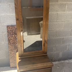 Vintage Stand