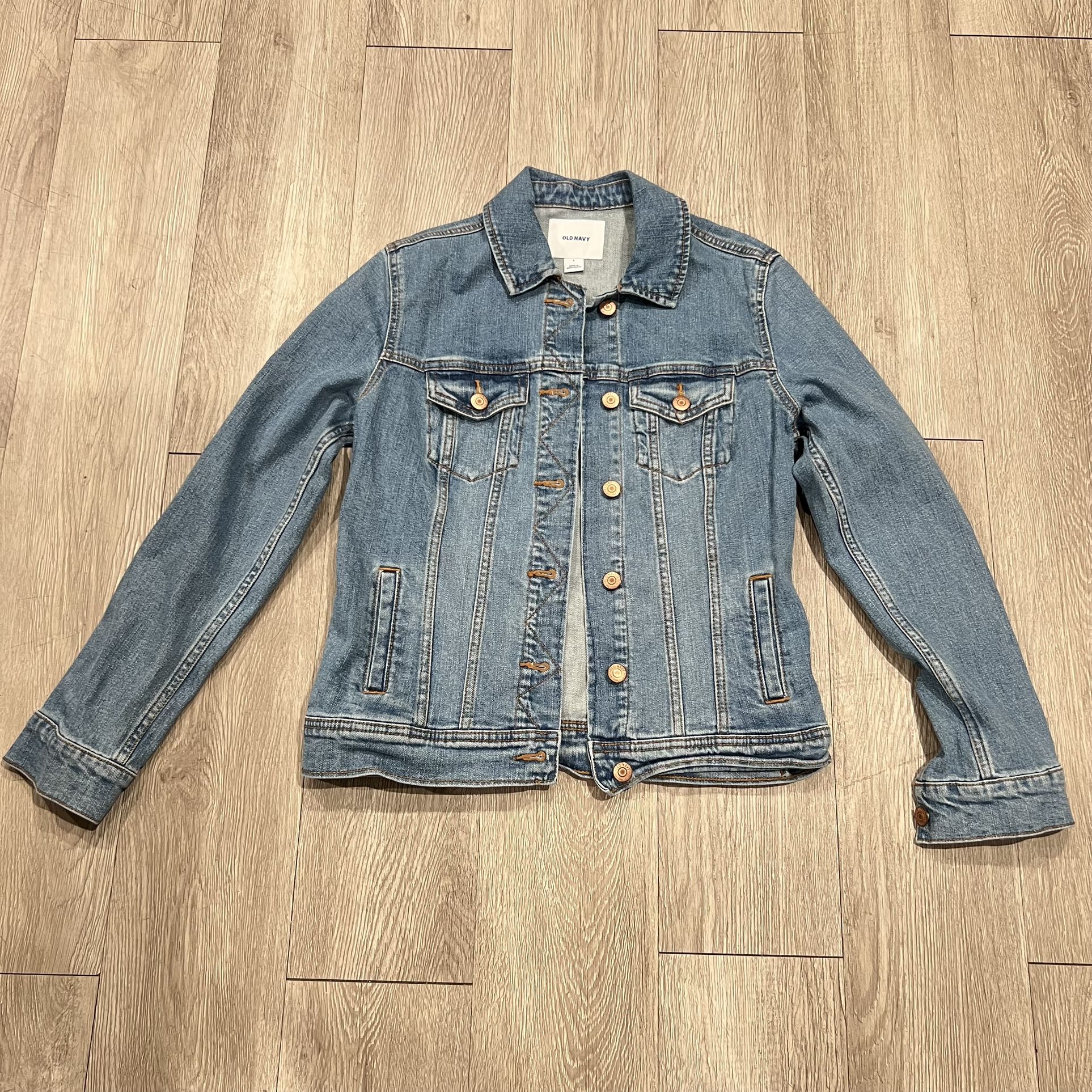 Old Navy Women's Light Wash Denim Jean Jacket Relaxed Fit Size Small