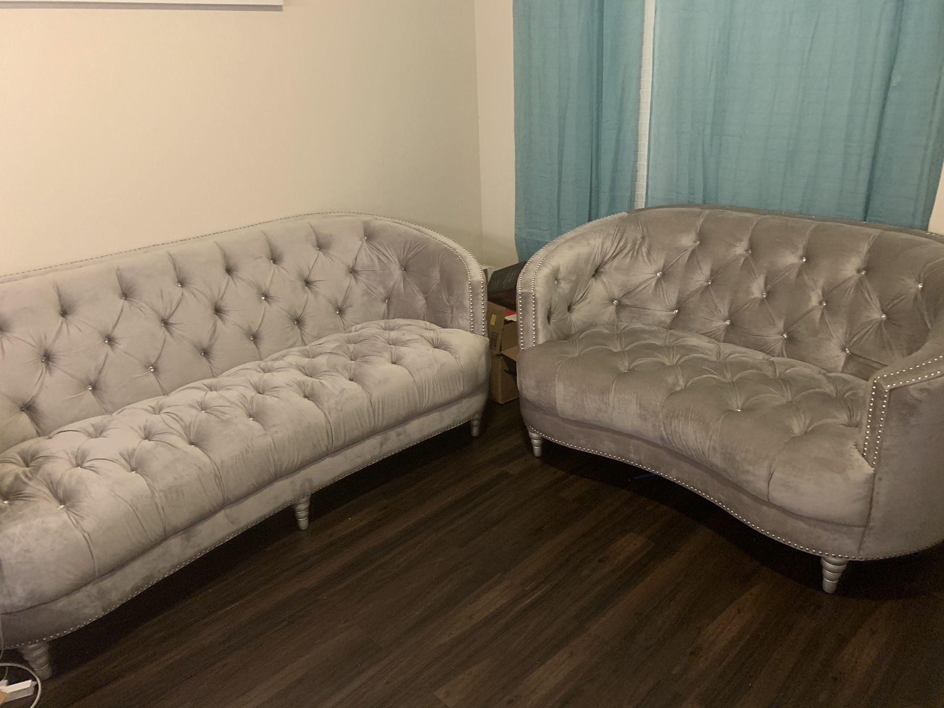 Modern Couch set - sofa / love seat