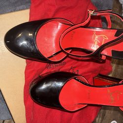 Christian Louboutin women’s heels size 7