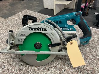 Makita 18V X2 LXT Lithium-Ion (36V) Brushless Cordless Rear Handle 7-1/4 in. Circular Saw