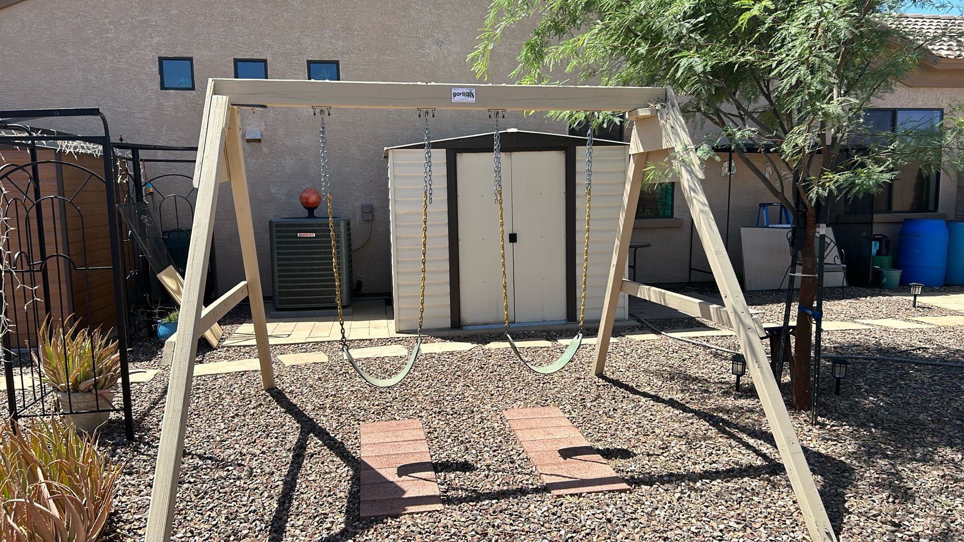 Gorilla Swing Set With 2 Swings