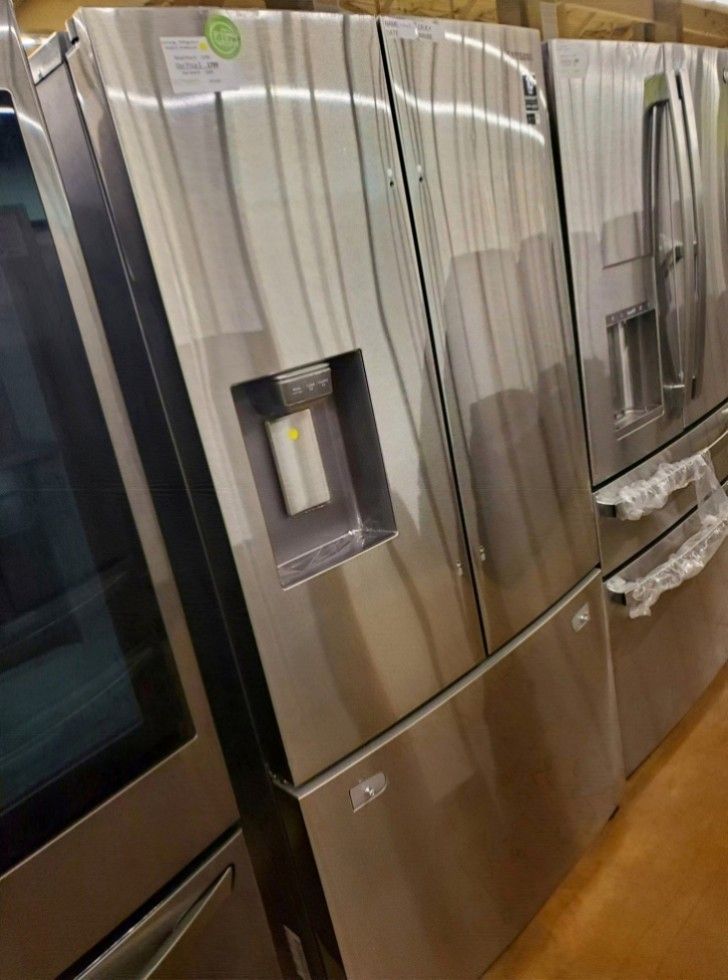Samsung French Door Refrigerator