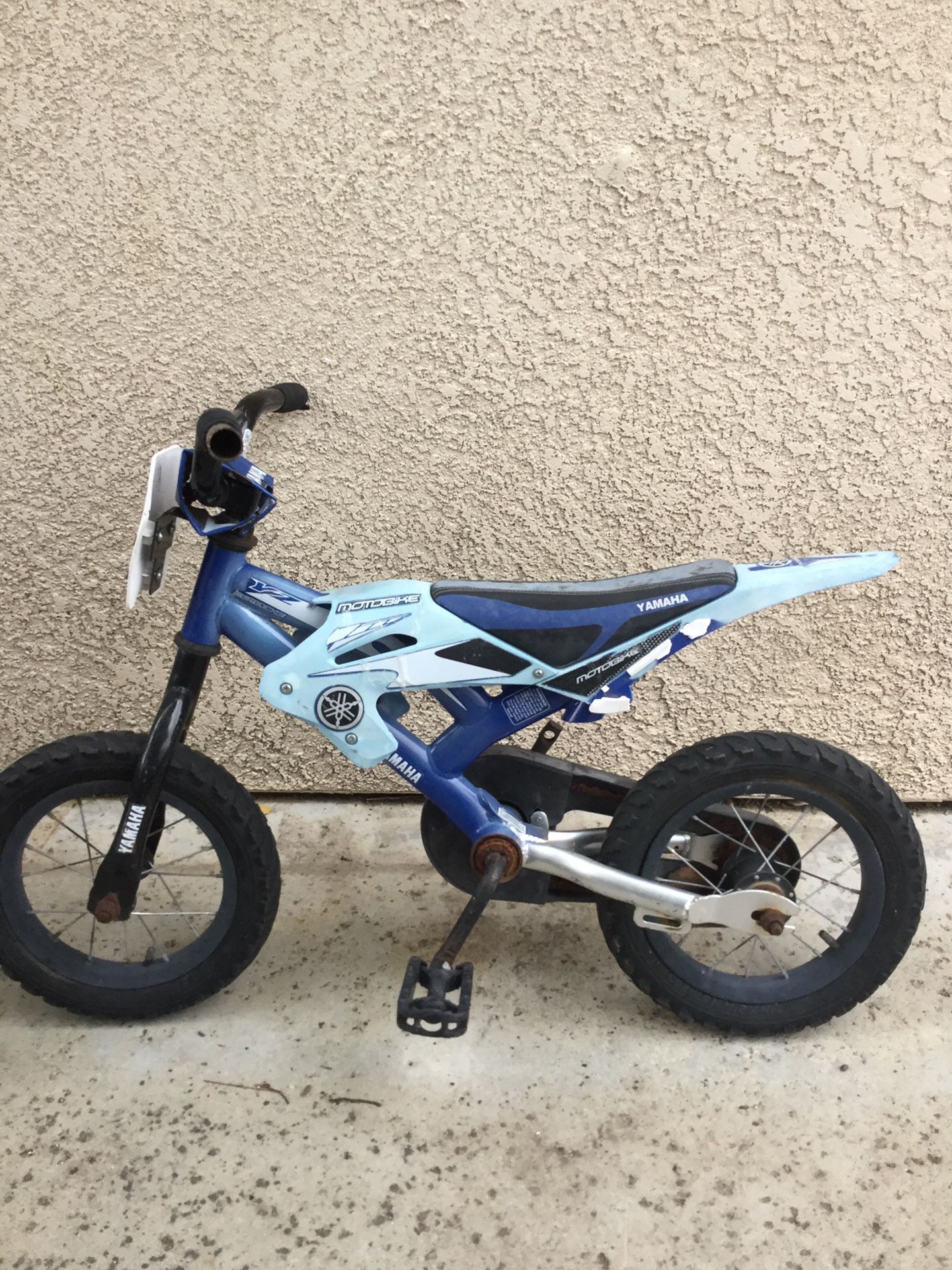 Yamaha 16" Moto BMX Boys Bike, Blue
