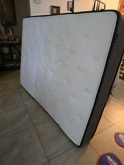 Free full size mattress