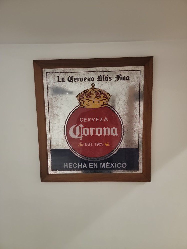 Corona Picture Frame
