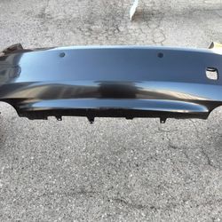 2006-2012 Lexus Gs350 (Gs Series) Rear Bumper With Parking Assistance Sensors.