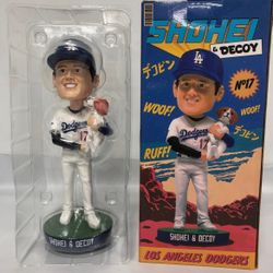 shohei & decoy bobble head 