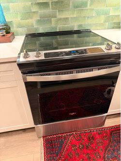 WHIRLPOOL slide in Electric stove