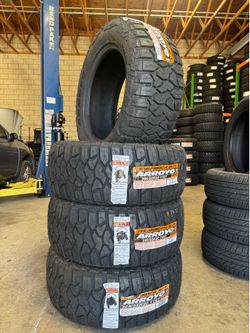 305/55/20 Arroyo RT NEW TIRES MOUNTED AND BALANCED INCLUDED