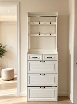 Shoe cabinet