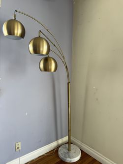 3 Bulb Arc Floor Lamp