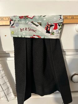 Hanging Kitchen Towel Let It Snow Penguin