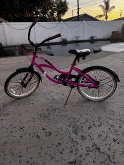 Hello Kitty Bike 