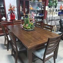 Dining Room Table Set with Six Drawers