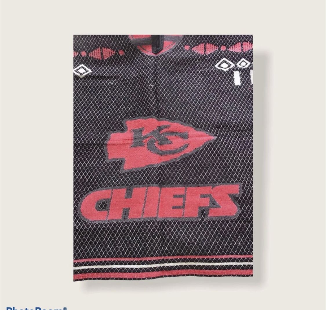 Minnesota Vikings Hooded Poncho for Sale in Adelanto, CA - OfferUp