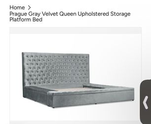 Platform queen bed