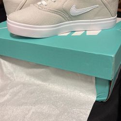 Nike Sz 1yr 
