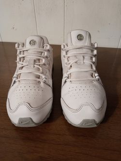 Kid's Nike Shox Tennis Shoes
