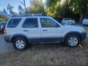 2005 Ford Escape