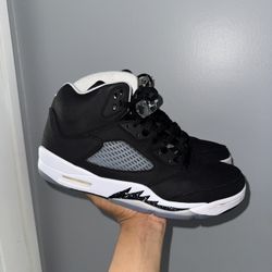 Jordan 5 Moonlight 