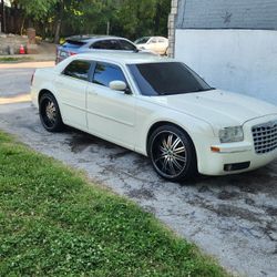 2005 Chrysler 300