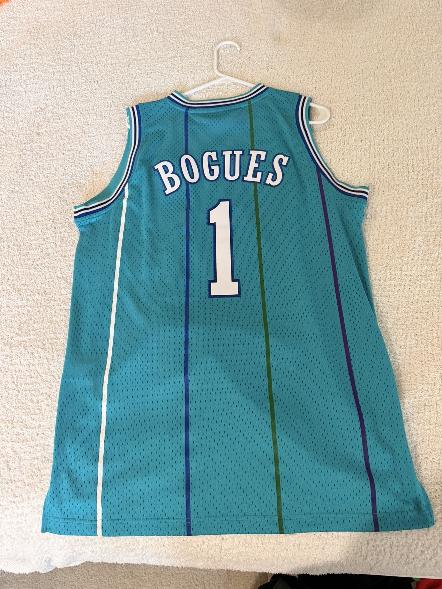 Muggsy Bogues Jersey