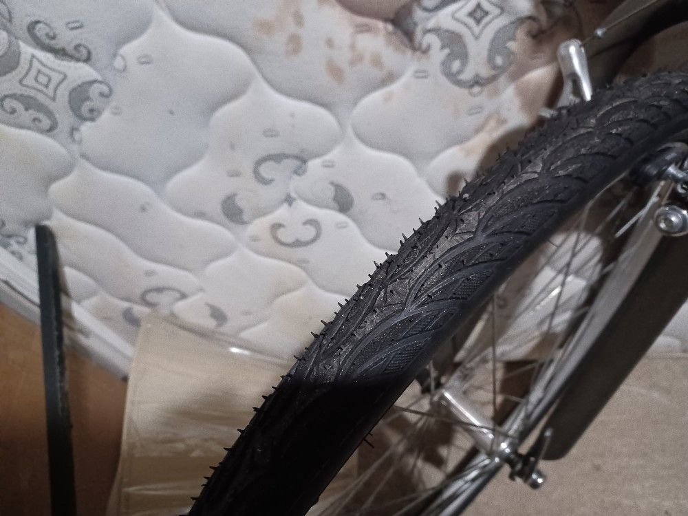 Diamondback Sorrento Bike Fiberglass Frame