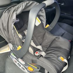 Chicco KeyFit ClearTex Infant Car Seat