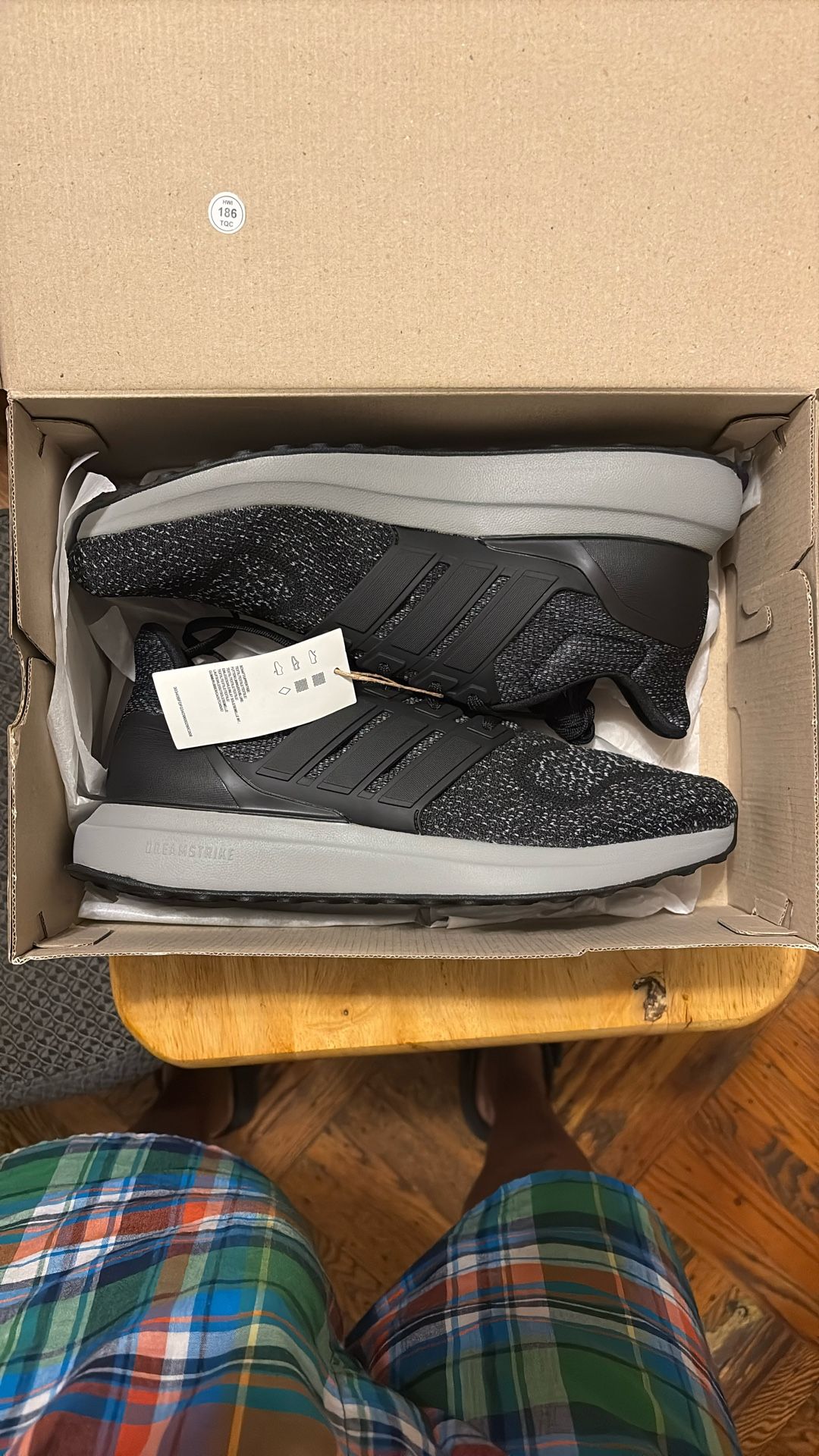 Adidas ultradreamdna - New in Box!