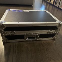 Odyssey OdyUSA Flight Case For Pioneer Mixer 