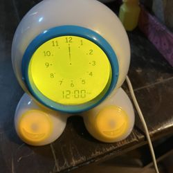Mirari Teach Me Time. Talking Alarm Clock And Night Light