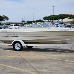 2001 Bayliner Classic Capri