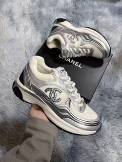 Chanel Runners