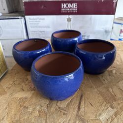 4 small ceramic pots - All 4 only $20