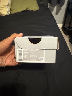 Baby Shoes 3C