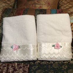 Vintage After Bath Luxury Towels. Set Of 2 Towels