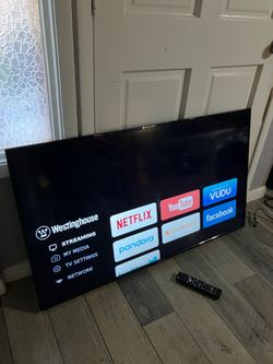Westinghouse - 50" Class - LED -3840P 2160p - Smart - 4K UHD TV with HDR