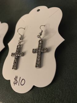 *Handmade* Cross Earrings+