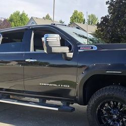 LT275/65R-20/10 OPEN RANGE AT PLUS off road tread tires like new off road tread tires lightly used