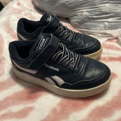 Reebok Size 9 Boy Kids