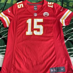 Woman’s Mahomes Jersey 
