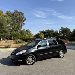 2008 Toyota Sienna