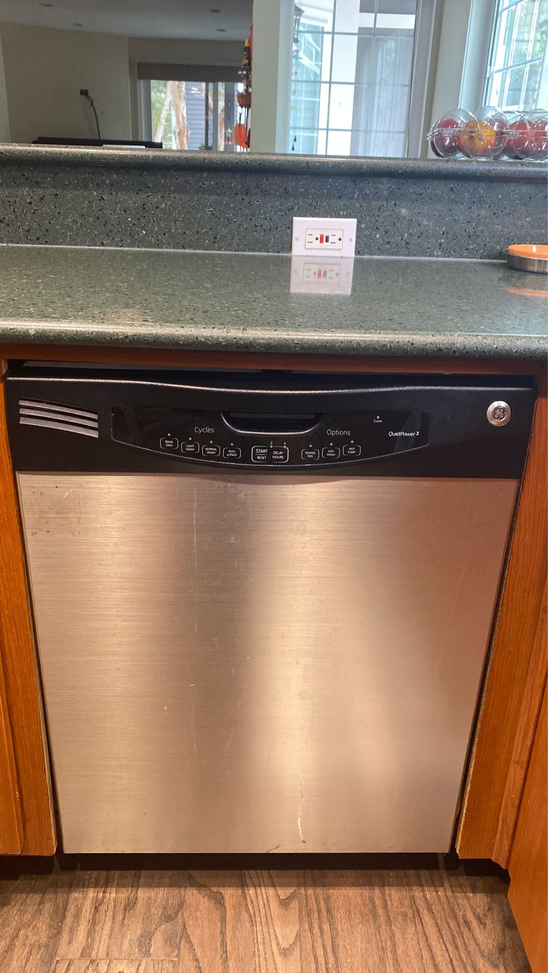 GE Built-In Dishwasher