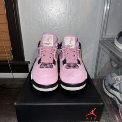 Jordan 4 Retro ‘Orchid’ Size 10.5M/12W