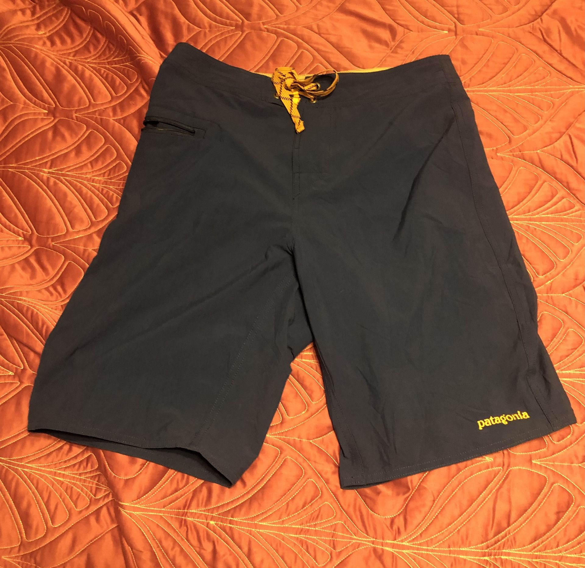 Patagonia Men’s Size 30 Swim Trunks