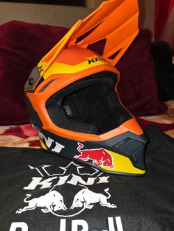 HELMET REDBULL KINI