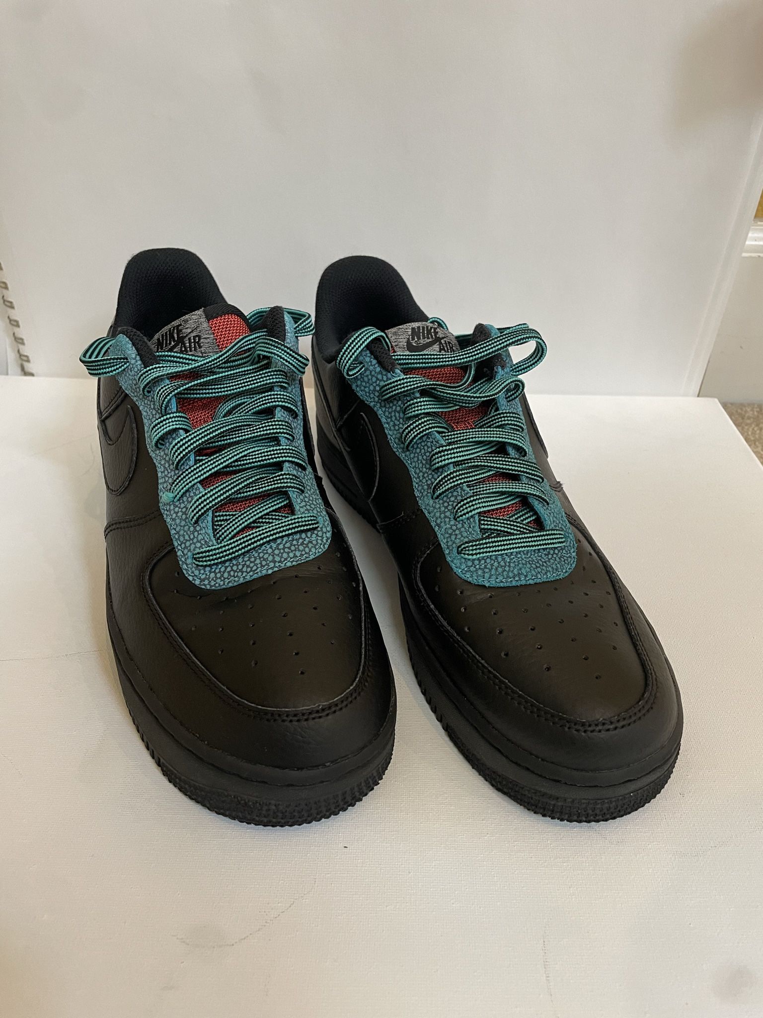 Nike Air Force Low 07 LV8 Size