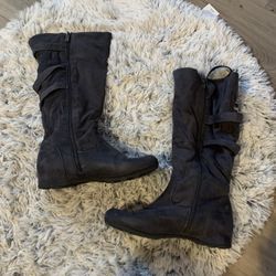 Lady’s Boots