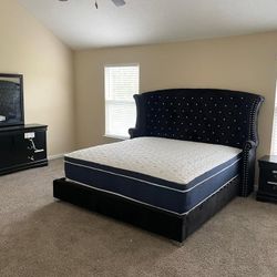 BLACK QUEEN BEDROOM SET $975!! KING SET $1085!! DELIVERY AVAILABLE!!
